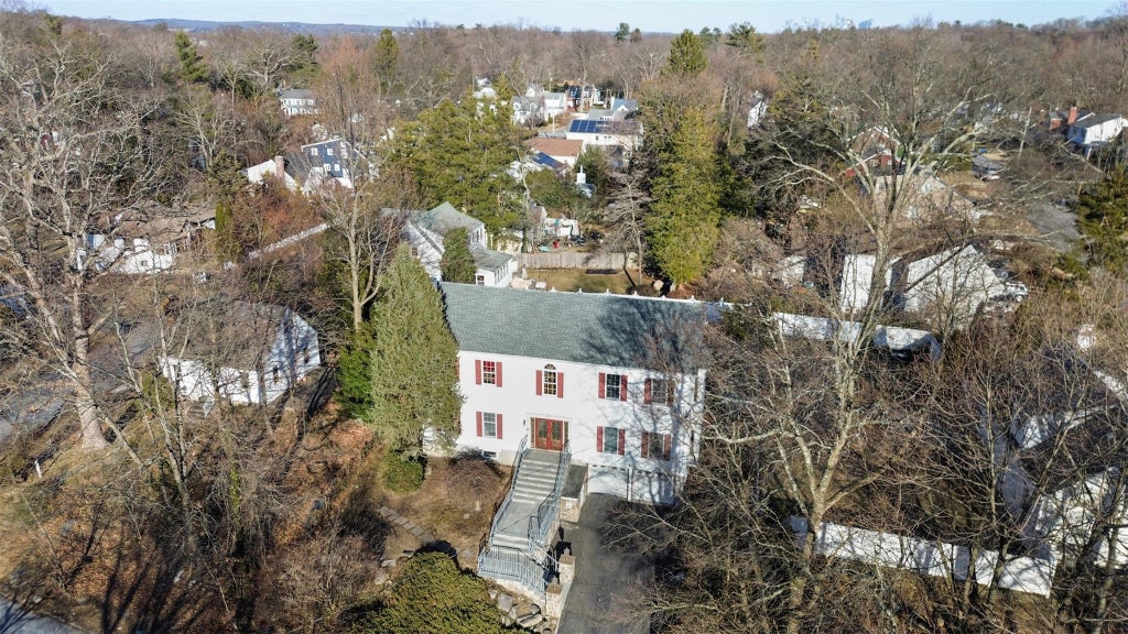 34 of 40 - 49 Chaucer St., Hartsdale, NY
