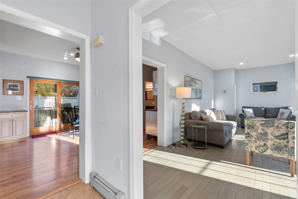 5 of 40 - 49 Chaucer St., Hartsdale, NY