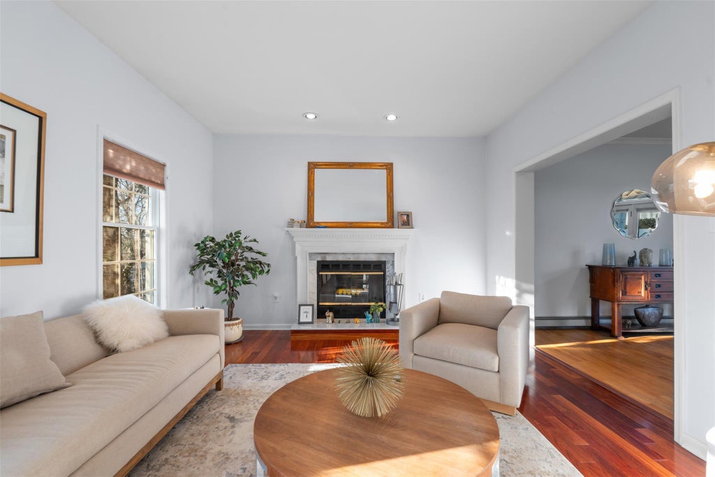 7 of 40 - 49 Chaucer St., Hartsdale, NY