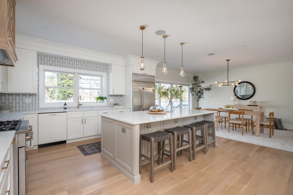 14 of 34 - 1585 Dewey Avenue, North Bellmore, NY