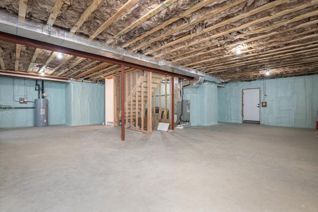 31 of 34 - 1585 Dewey Avenue, North Bellmore, NY