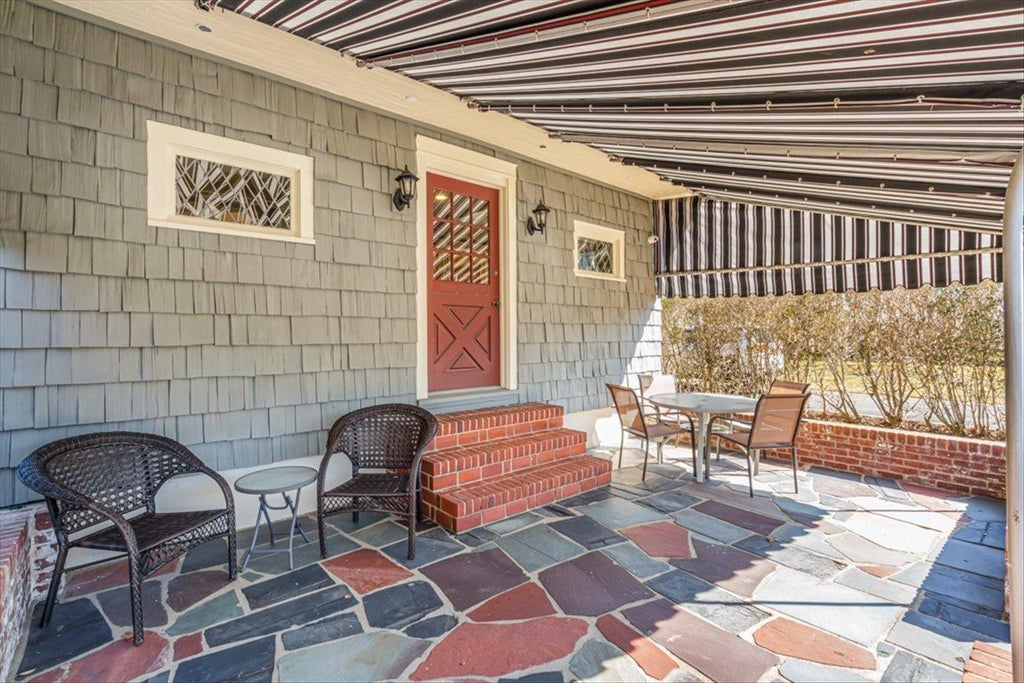 29 of 34 - 20 Chestnut St., Garden City, NY