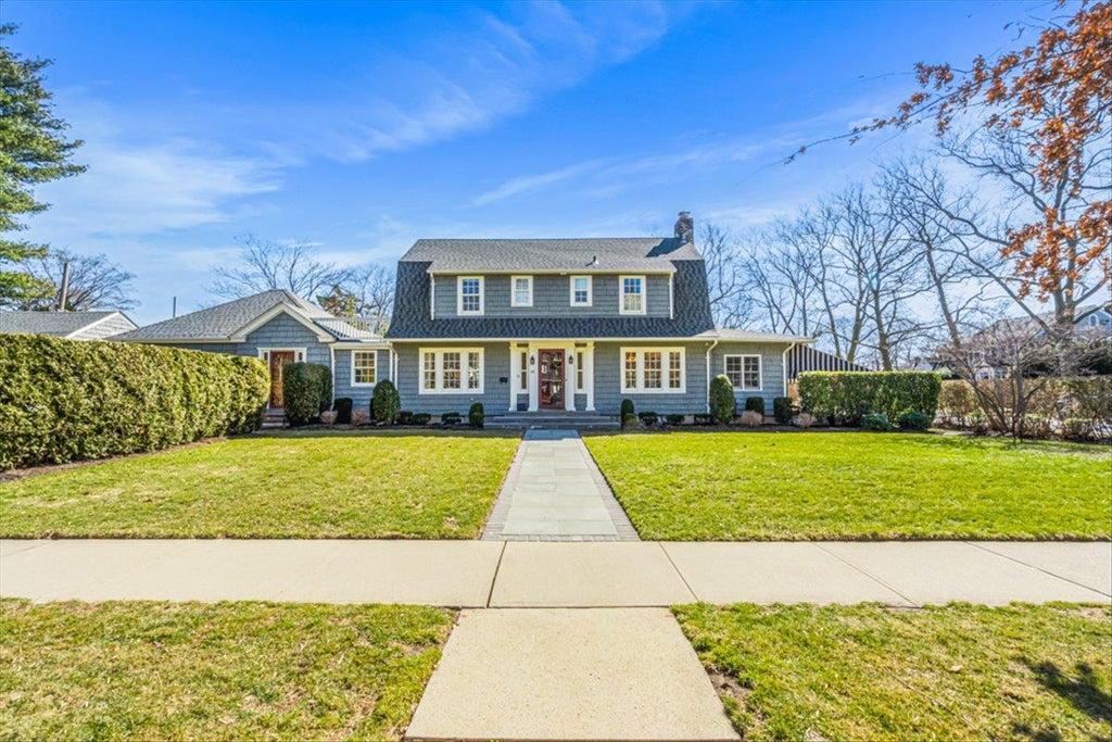30 of 34 - 20 Chestnut St., Garden City, NY