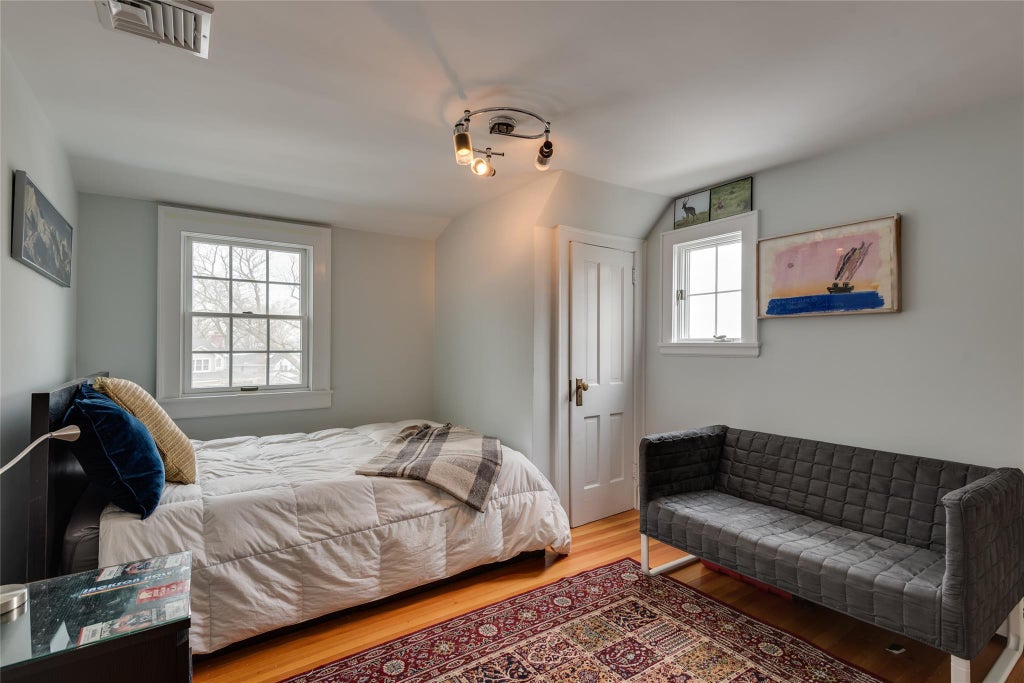20 of 32 - 2 Valley Drive, Huntington Bay, NY