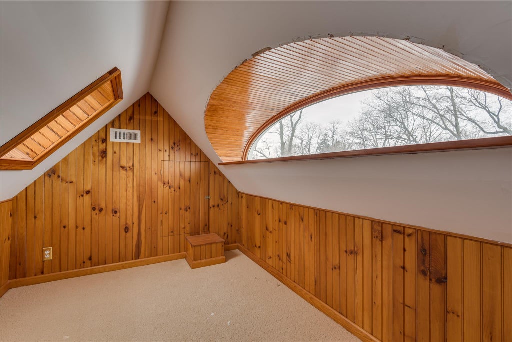 21 of 32 - 2 Valley Drive, Huntington Bay, NY