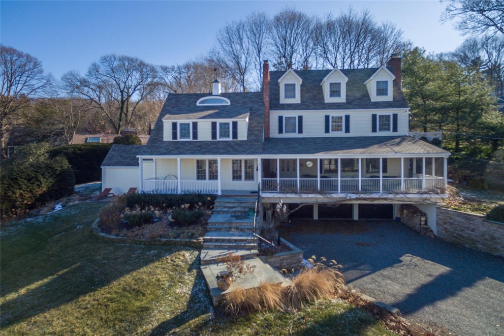 31 of 32 - 2 Valley Drive, Huntington Bay, NY