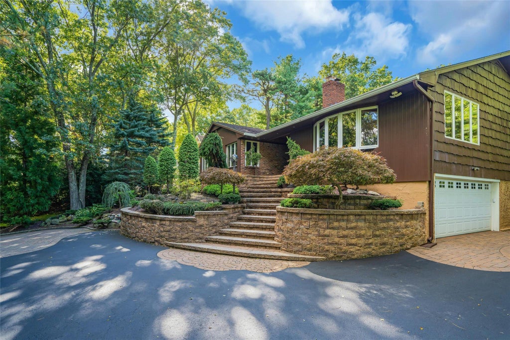 1 of 48 - 62 Laurel Drive, Smithtown, NY