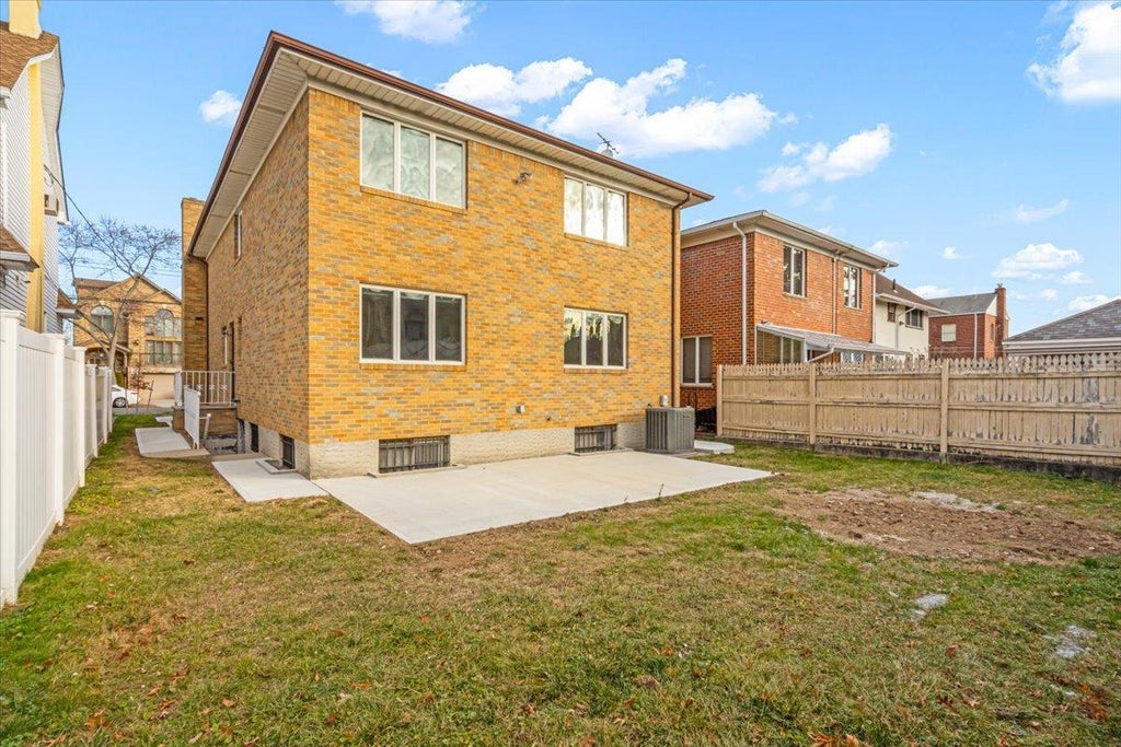 31 of 42 - 157-44 12th Avenue, Beechhurst, NY