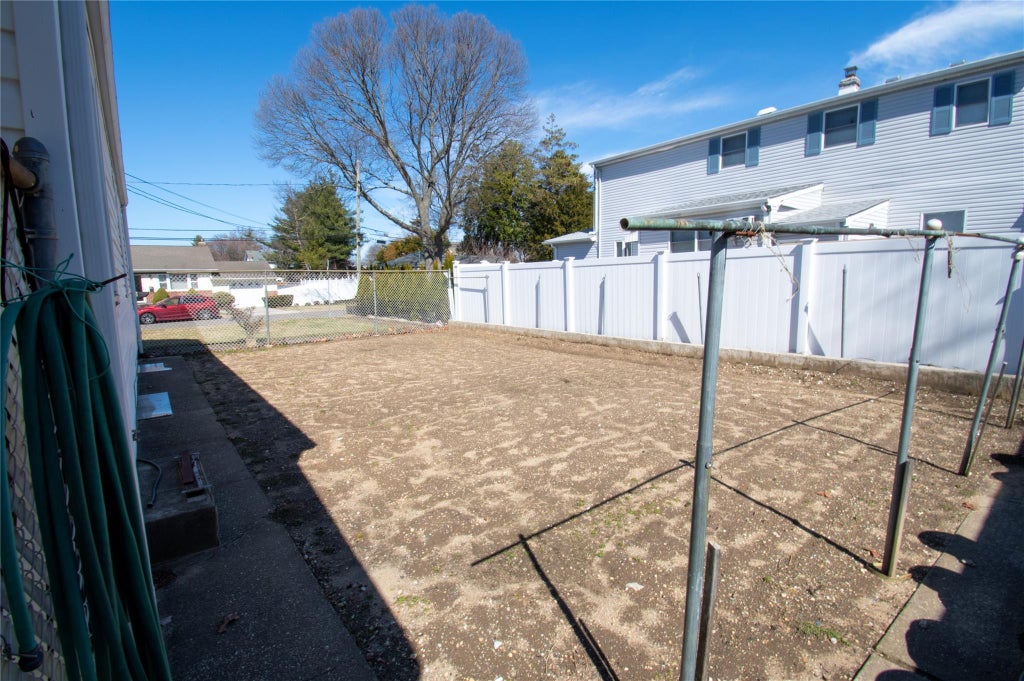 25 of 28 - 2135 Maple St., Baldwin, NY