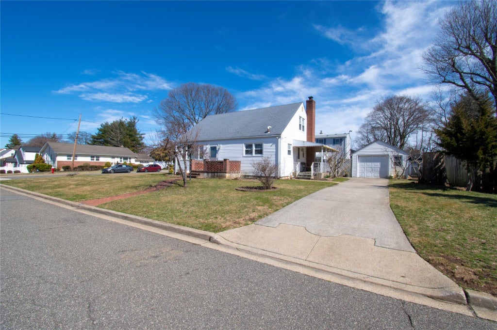 2 of 28 - 2135 Maple St., Baldwin, NY