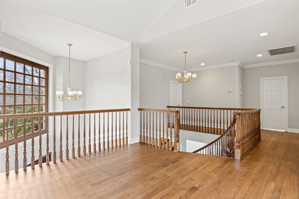 26 of 40 - 8 Wildwood Drive, Dix Hills, NY