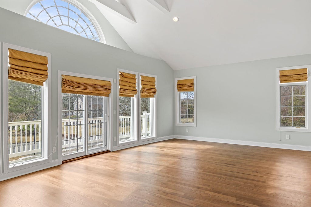 27 of 40 - 8 Wildwood Drive, Dix Hills, NY