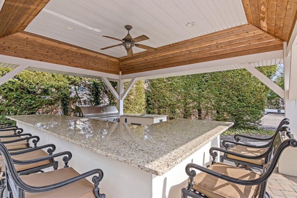 33 of 40 - 8 Wildwood Drive, Dix Hills, NY