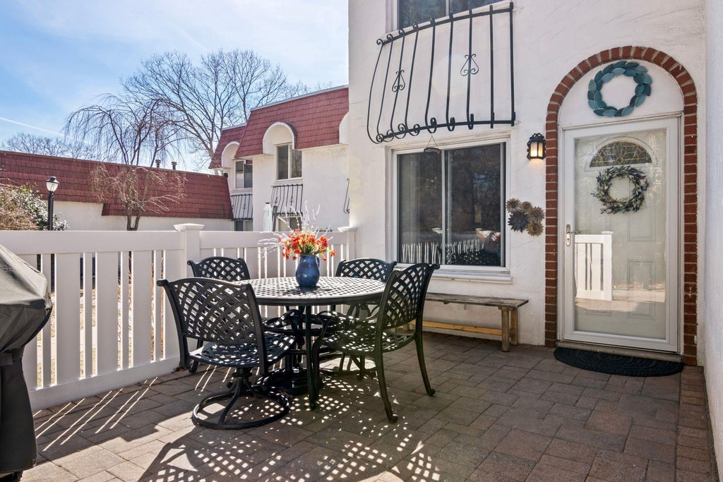 27 of 28 - 756 Blue Ridge Drive, Medford, NY