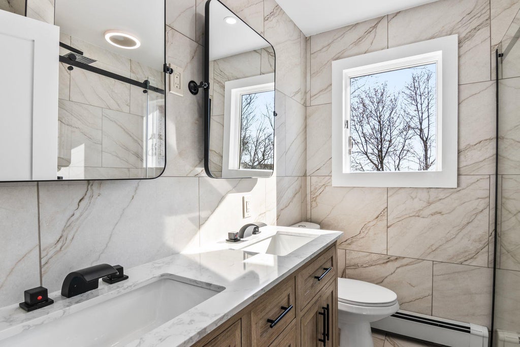 16 of 36 - 60 Alexander Avenue, Farmingdale, NY