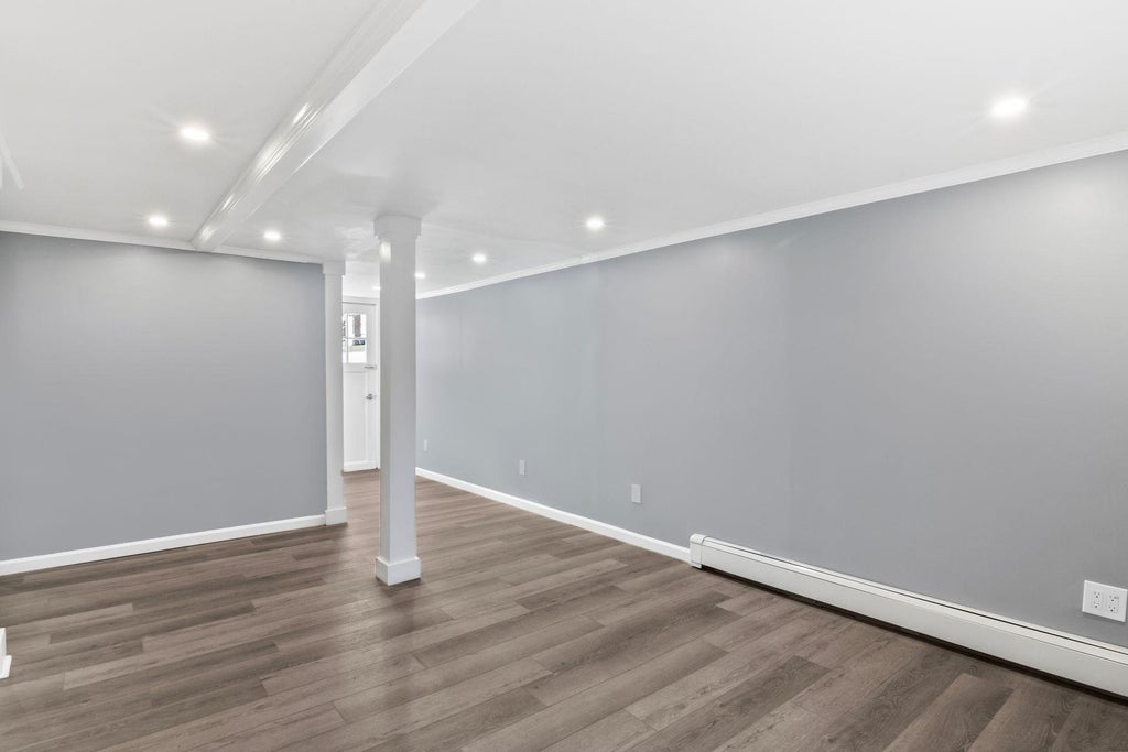 23 of 36 - 60 Alexander Avenue, Farmingdale, NY
