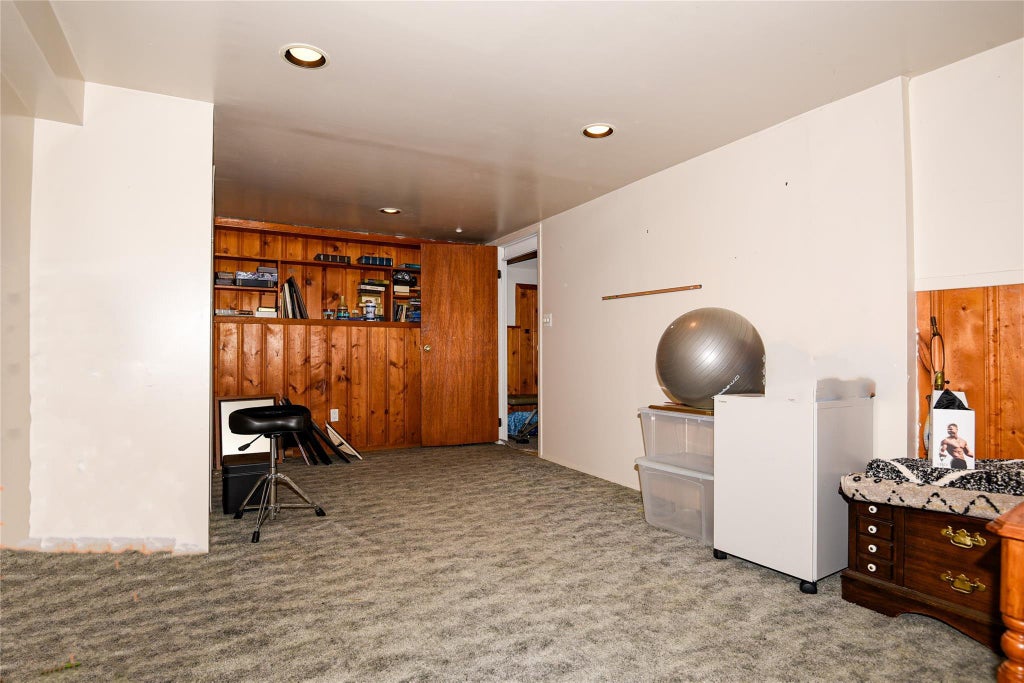 21 of 29 - Undisclosed, Plainview, NY