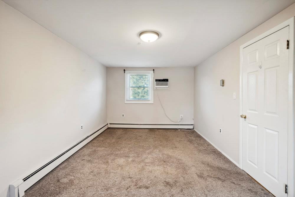 23 of 32 - Undisclosed, East Meadow, NY