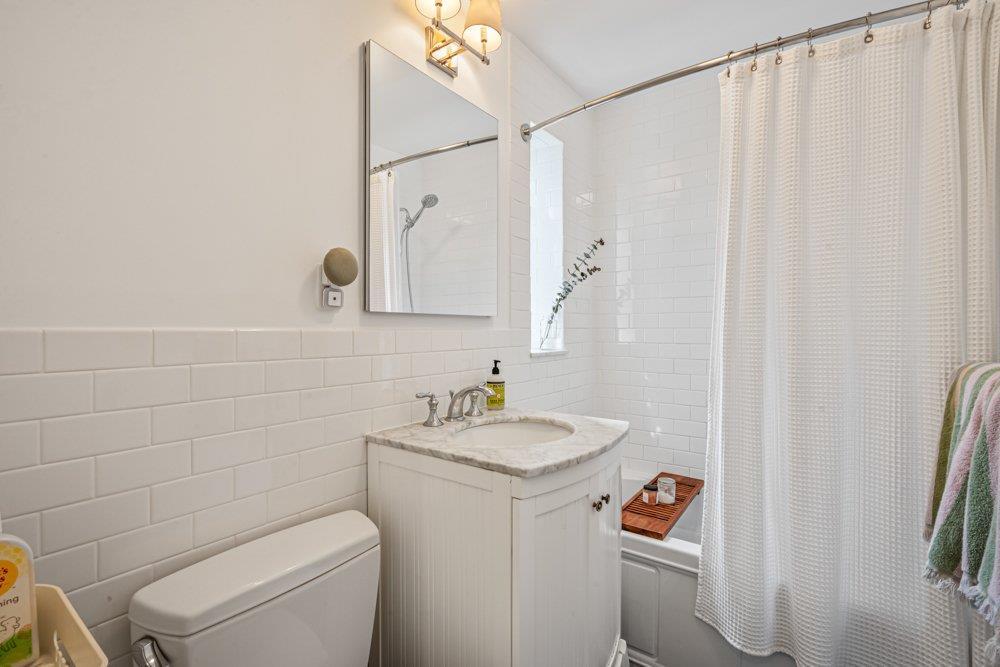 10 of 21 - 150 Burns St. # 2h, Forest Hills, NY