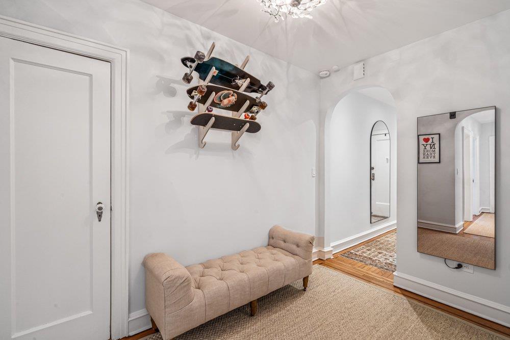 17 of 21 - 150 Burns St. # 2h, Forest Hills, NY
