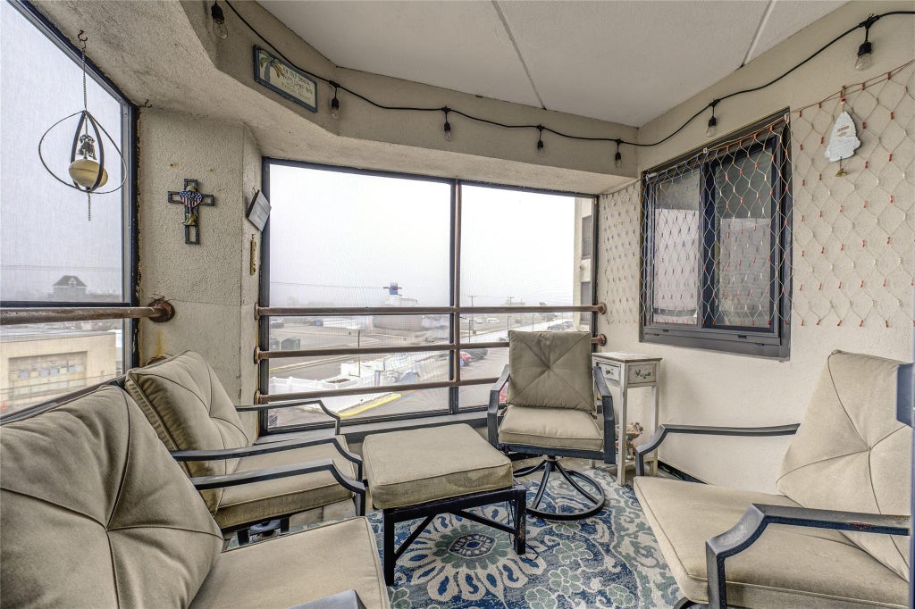 9 of 19 - 725 Miller Avenue # 320, Freeport, NY