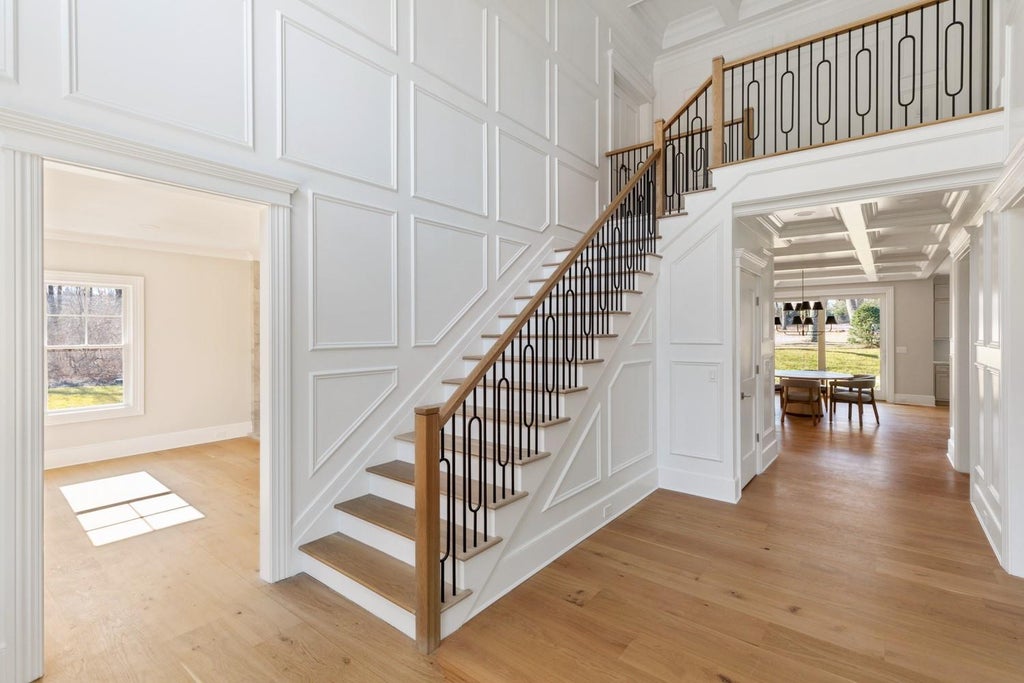 4 of 33 - 1132 Cedar Swamp Road, Old Brookville, NY