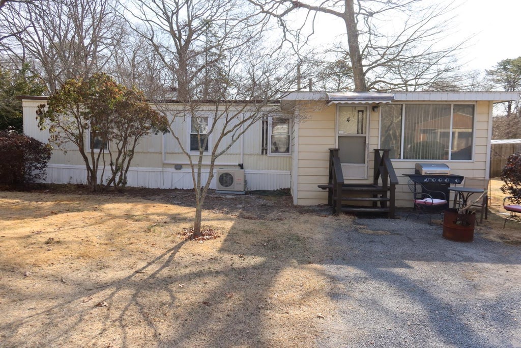 11 of 13 - 1538 Speonk Riverhead Road, Speonk, NY