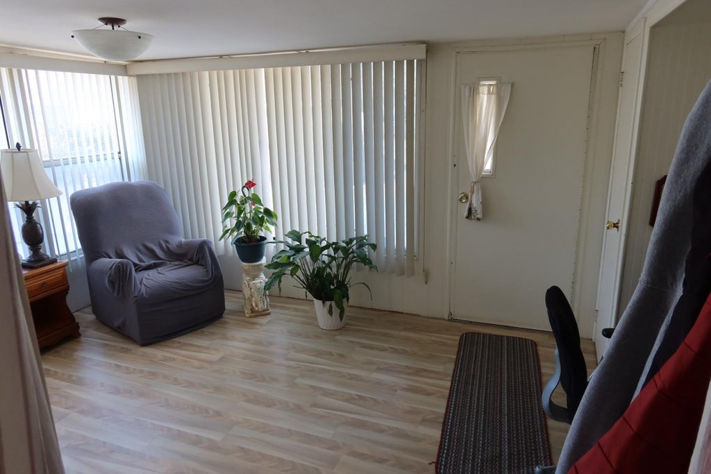 3 of 13 - 1538 Speonk Riverhead Road, Speonk, NY