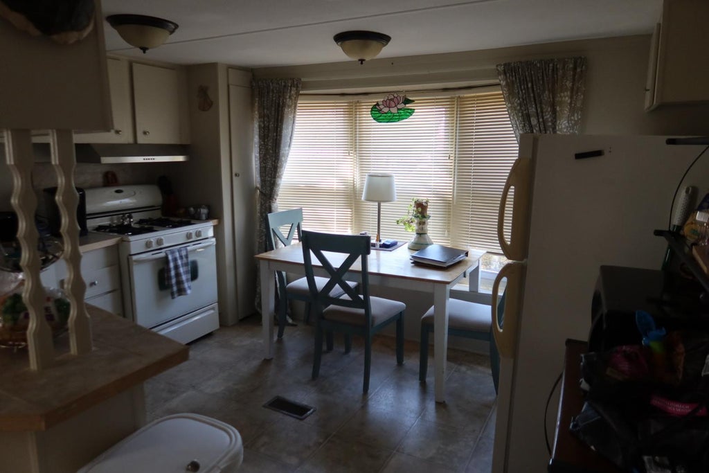 7 of 13 - 1538 Speonk Riverhead Road, Speonk, NY