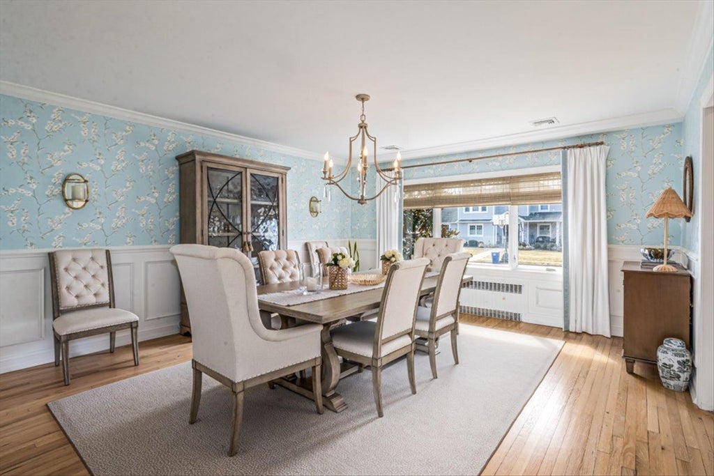 9 of 50 - 111 Berkshire Road, Rockville Centre, NY