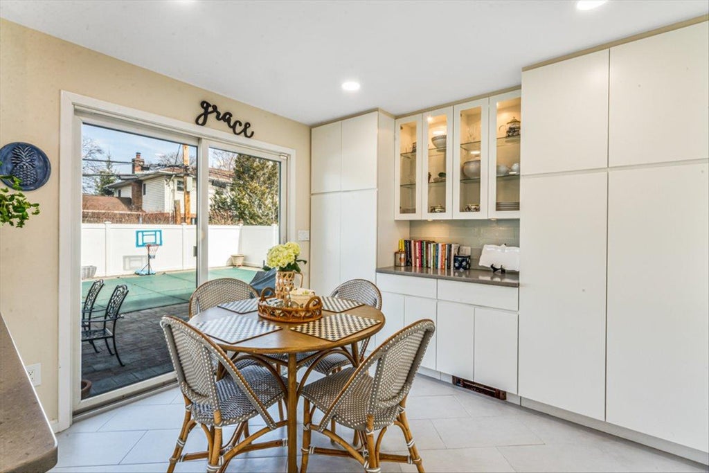 13 of 50 - 111 Berkshire Road, Rockville Centre, NY