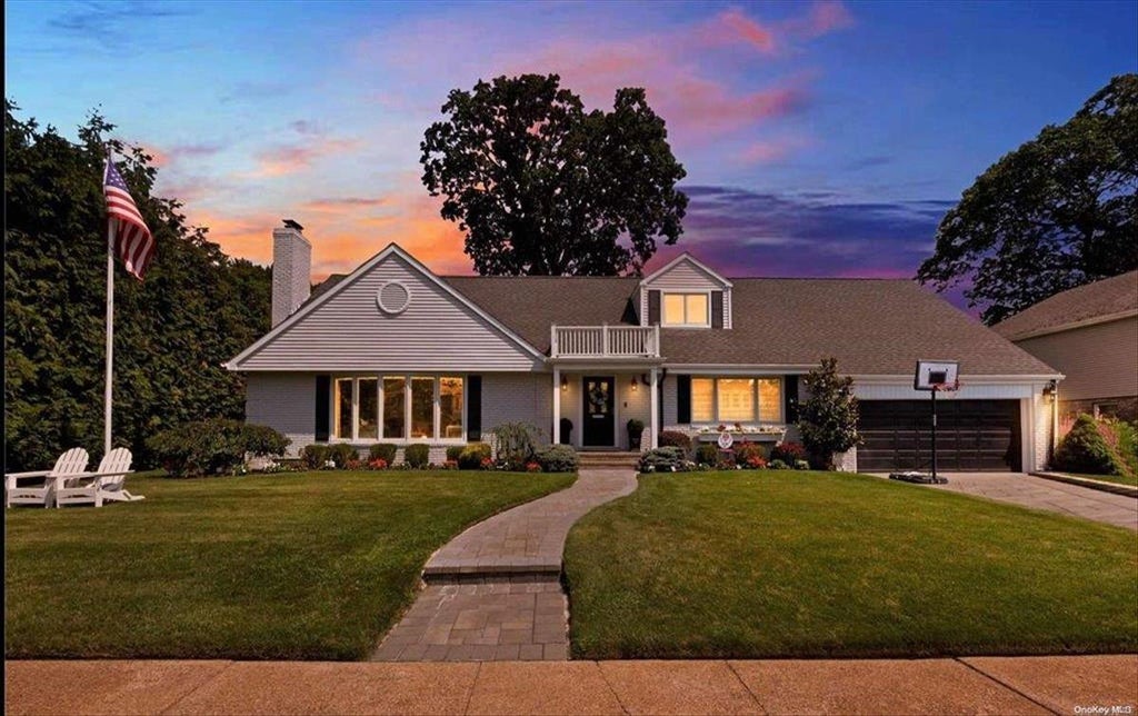 1 of 50 - 111 Berkshire Road, Rockville Centre, NY
