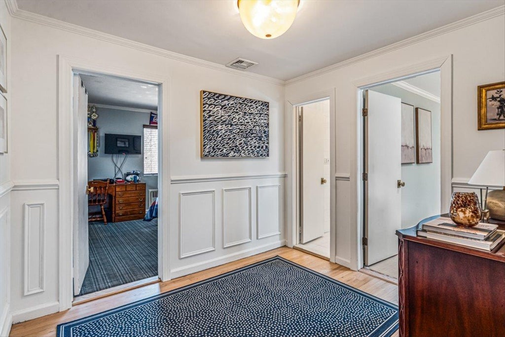 25 of 50 - 111 Berkshire Road, Rockville Centre, NY