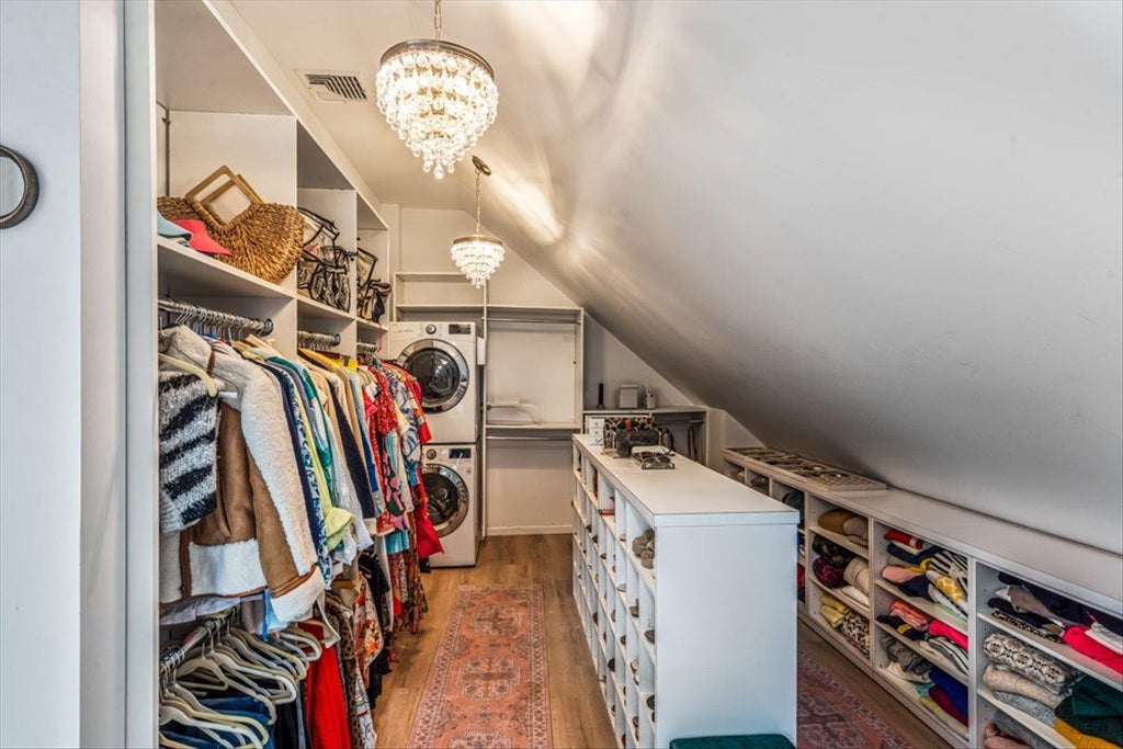 30 of 50 - 111 Berkshire Road, Rockville Centre, NY