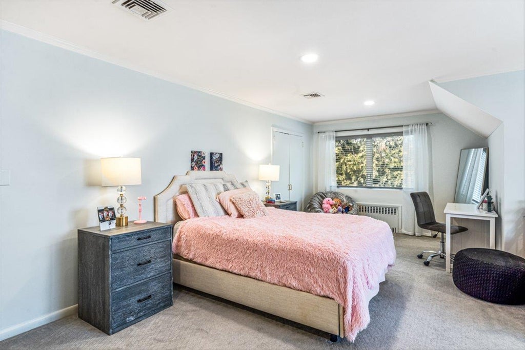 31 of 50 - 111 Berkshire Road, Rockville Centre, NY
