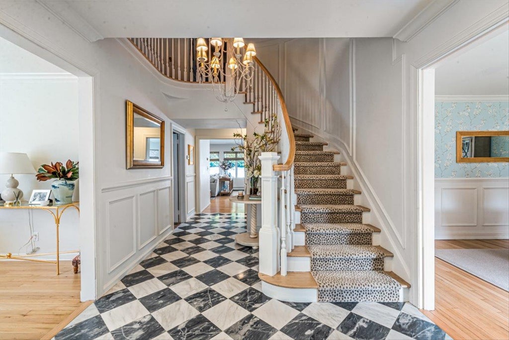 4 of 50 - 111 Berkshire Road, Rockville Centre, NY