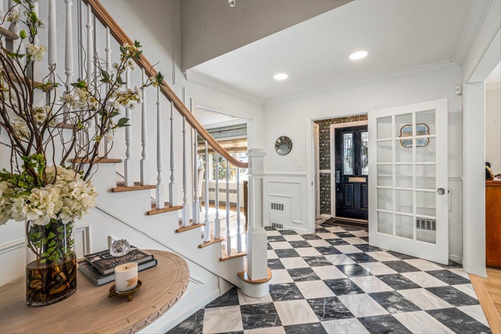 5 of 50 - 111 Berkshire Road, Rockville Centre, NY