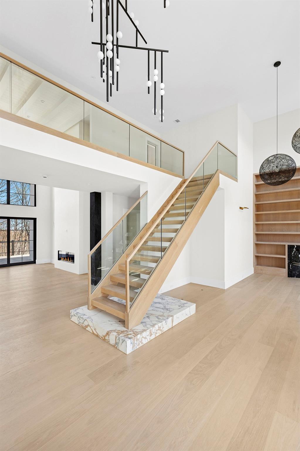 2 of 32 - 28 Earle Drive, Muttontown, NY
