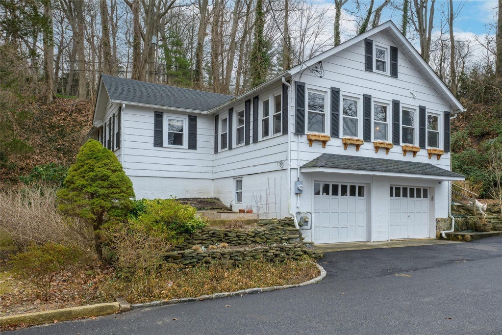 1 of 35 - 25 Beverly Road, Glen Cove, NY