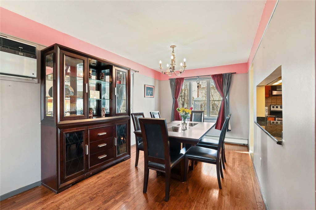 11 of 38 - 1111 Steele Boulevard, Baldwin, NY