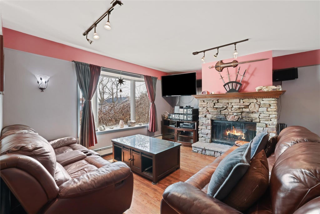 5 of 38 - 1111 Steele Boulevard, Baldwin, NY