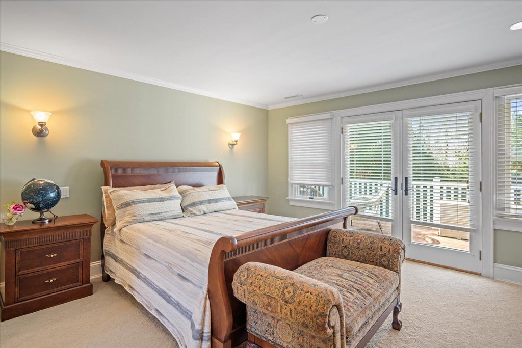 16 of 34 - 18 Landing Lane, East Quogue, NY