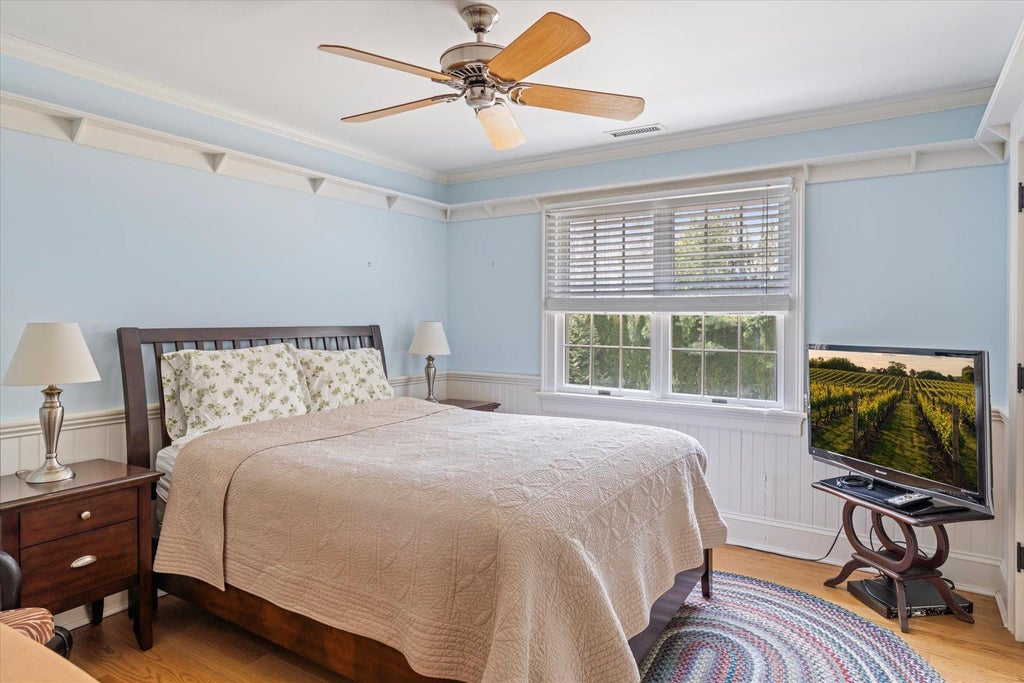 21 of 34 - 18 Landing Lane, East Quogue, NY