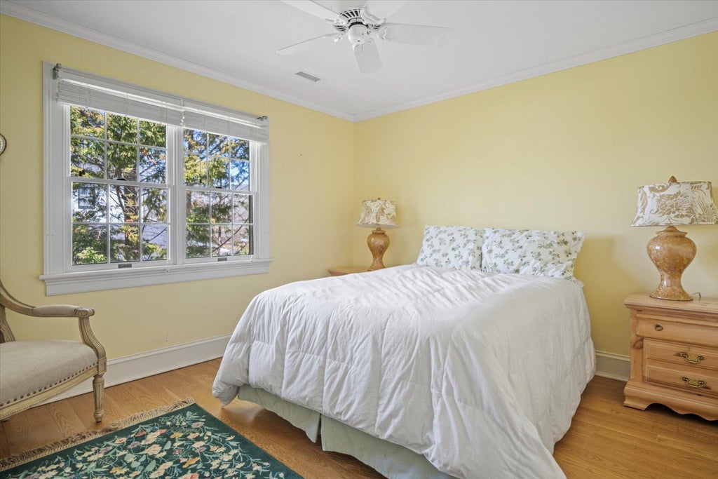 22 of 34 - 18 Landing Lane, East Quogue, NY