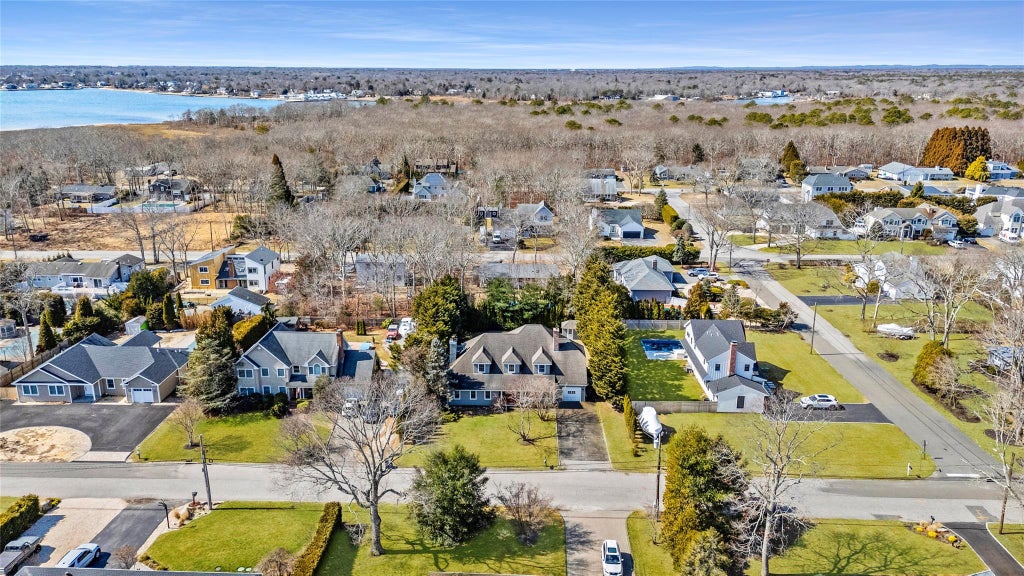 3 of 34 - 18 Landing Lane, East Quogue, NY