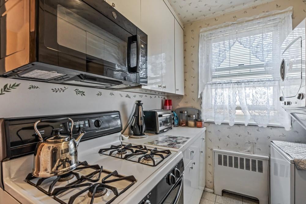 6 of 14 - 58-30 251 St. # 2nd, Little Neck, NY
