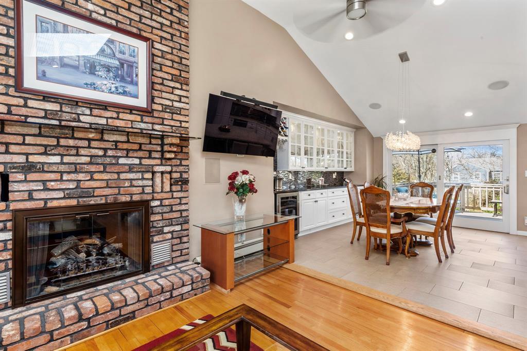 9 of 32 - 1017 Donna Court, Baldwin, NY