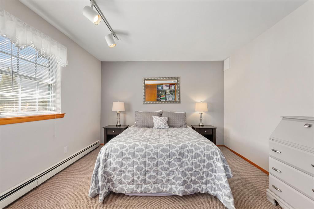 21 of 32 - 1017 Donna Court, Baldwin, NY