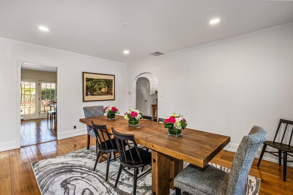 9 of 35 - 132 Revere Road, Manhasset, NY