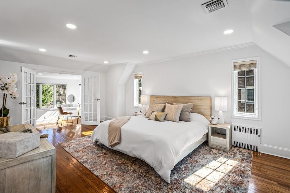 16 of 35 - 132 Revere Road, Manhasset, NY